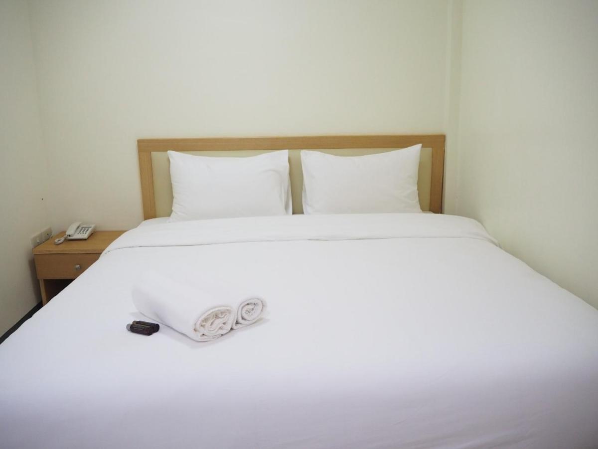 Nana Best Inn Hotel Makkasan Exterior foto
