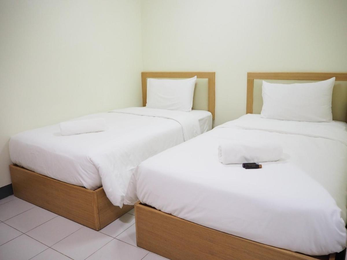 Nana Best Inn Hotel Makkasan Exterior foto